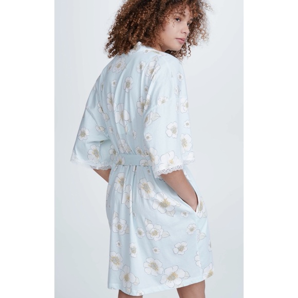 NWOT BedHead Pajamas Floral Kimono Robe with Lace - Picture 3 of 6